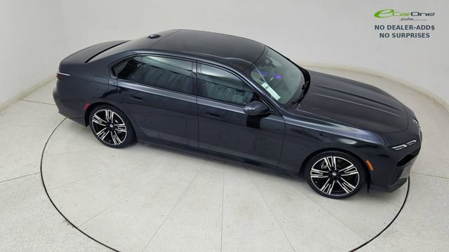 Used 2023 BMW 740i w/ Parking Assistance Package image 75