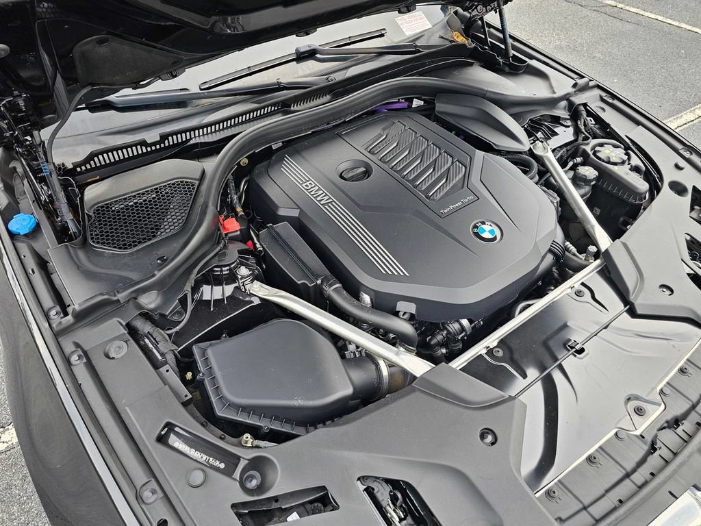 Certified 2023 BMW 540i w/ Convenience Package RWD image 27