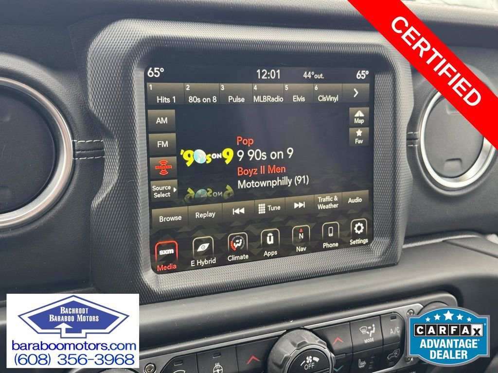 Used 2022 Jeep Wrangler Unlimited Sahara w/ Cold Weather Group image 22