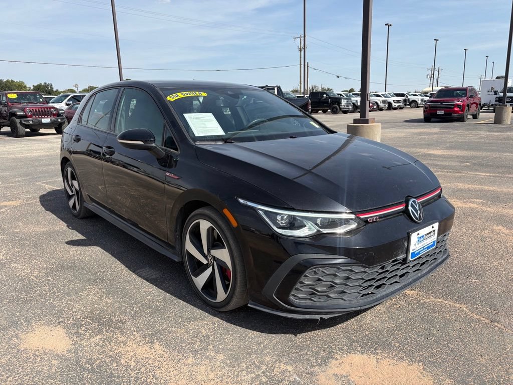 Used 2022 Volkswagen GTI SE FWD image 3