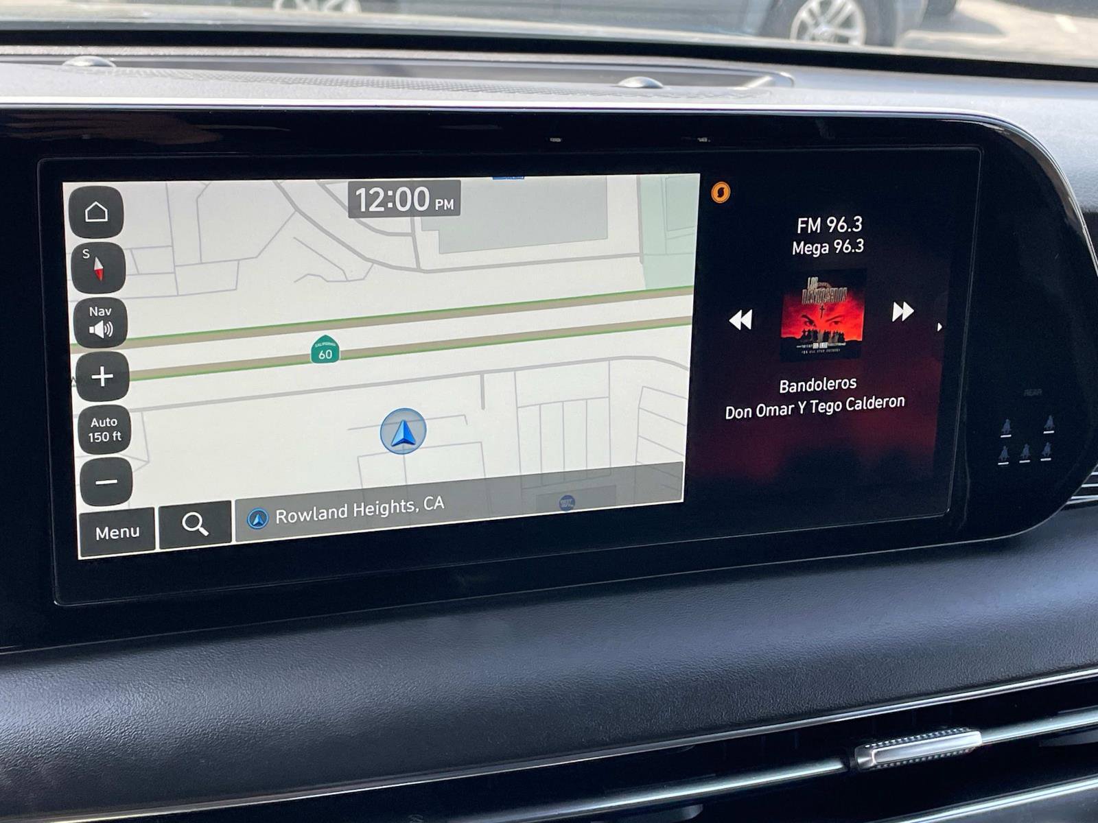 Used 2024 Hyundai Palisade Calligraphy image 13