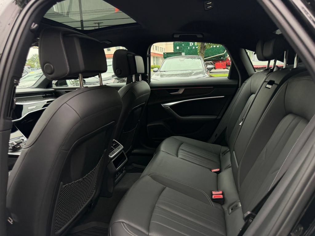 Used 2022 Audi A6 Premium Plus w/ Premium Plus Package AWD/4WD image 26
