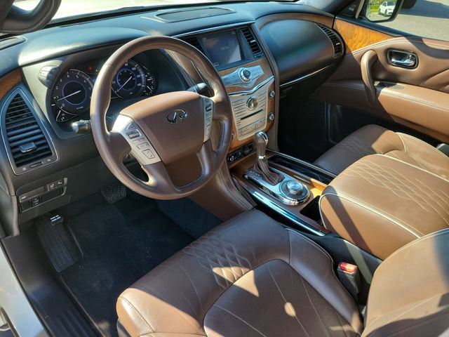 Used 2017 INFINITI QX80 Limited image 24