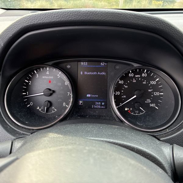 Used 2020 Nissan Rogue SV image 16