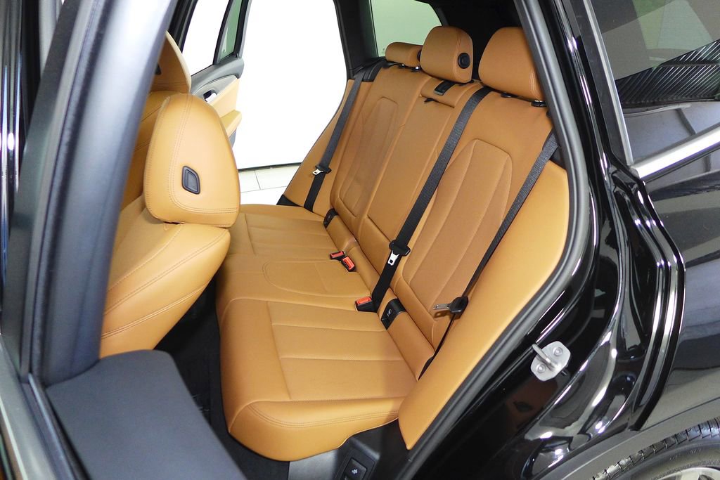 Used 2024 BMW X3 sDrive30i w/ Convenience Package RWD image 21