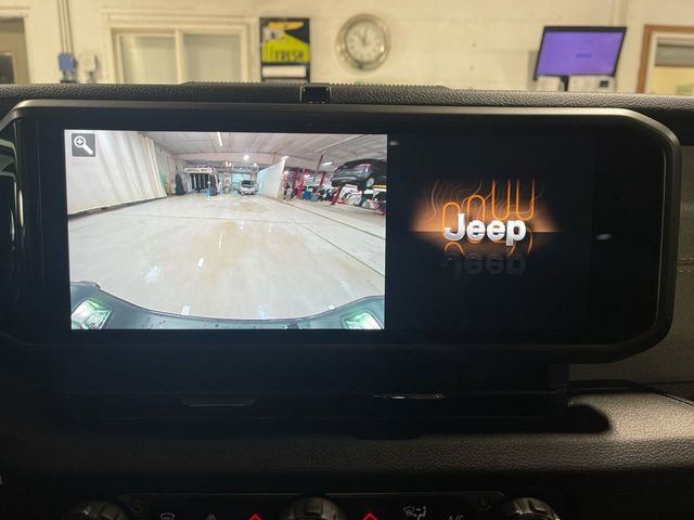 New 2026 Jeep Gladiator Willys image 17