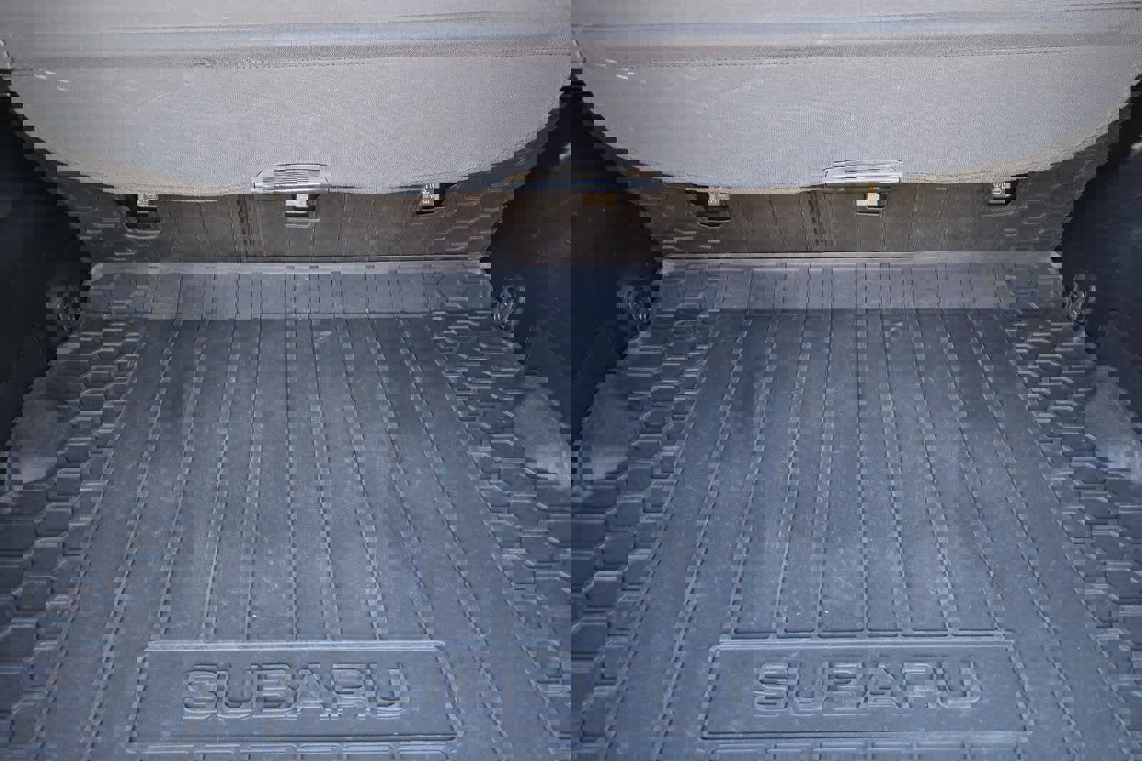 Used 2020 Subaru Crosstrek 2.0i Limited w/ Moonroof Package w/Navigation image 17