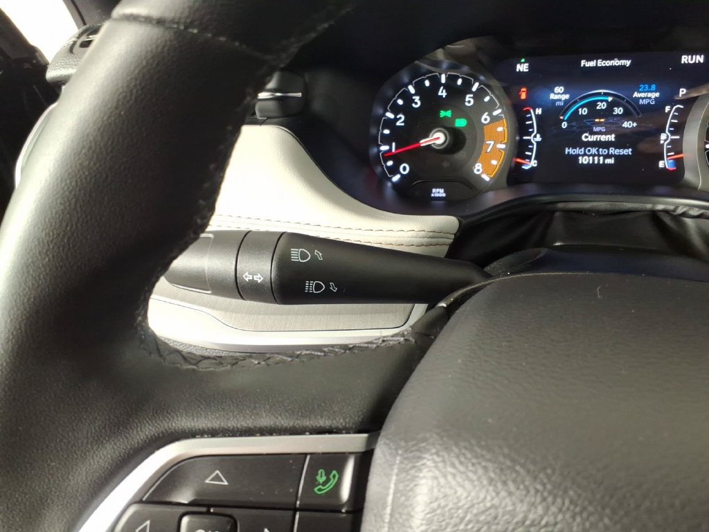 Used 2025 Jeep Compass Limited AWD/4WD image 19