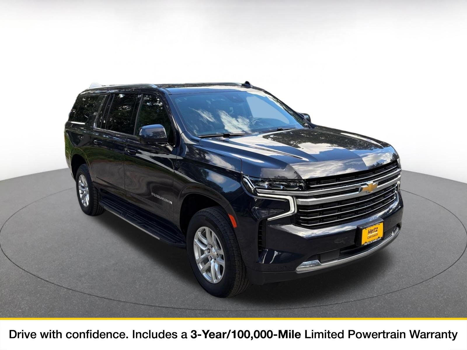 Used 2024 Chevrolet Suburban LT RWD image 1
