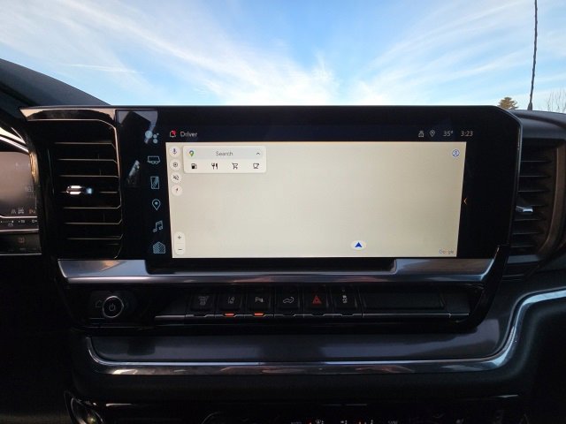 Used 2024 Chevrolet Silverado 3500 High Country image 12