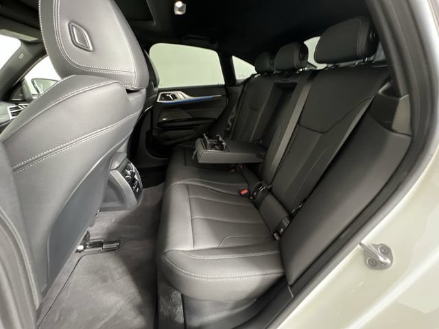 Used 2025 BMW i4 eDrive40 w/ Premium Package RWD image 26