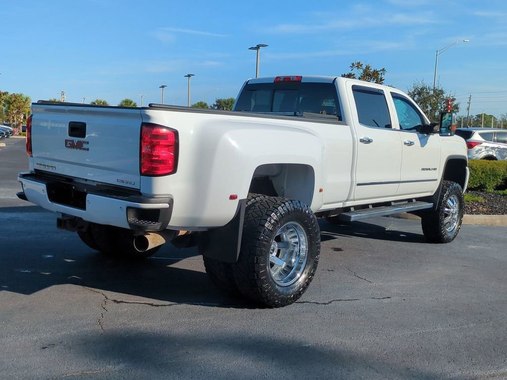 Used 2015 GMC Sierra 3500 Denali w/ Duramax Plus Package image 5
