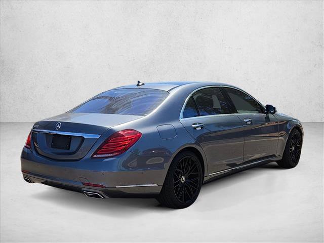 Used 2017 Mercedes-Benz S 550 Sedan image 5
