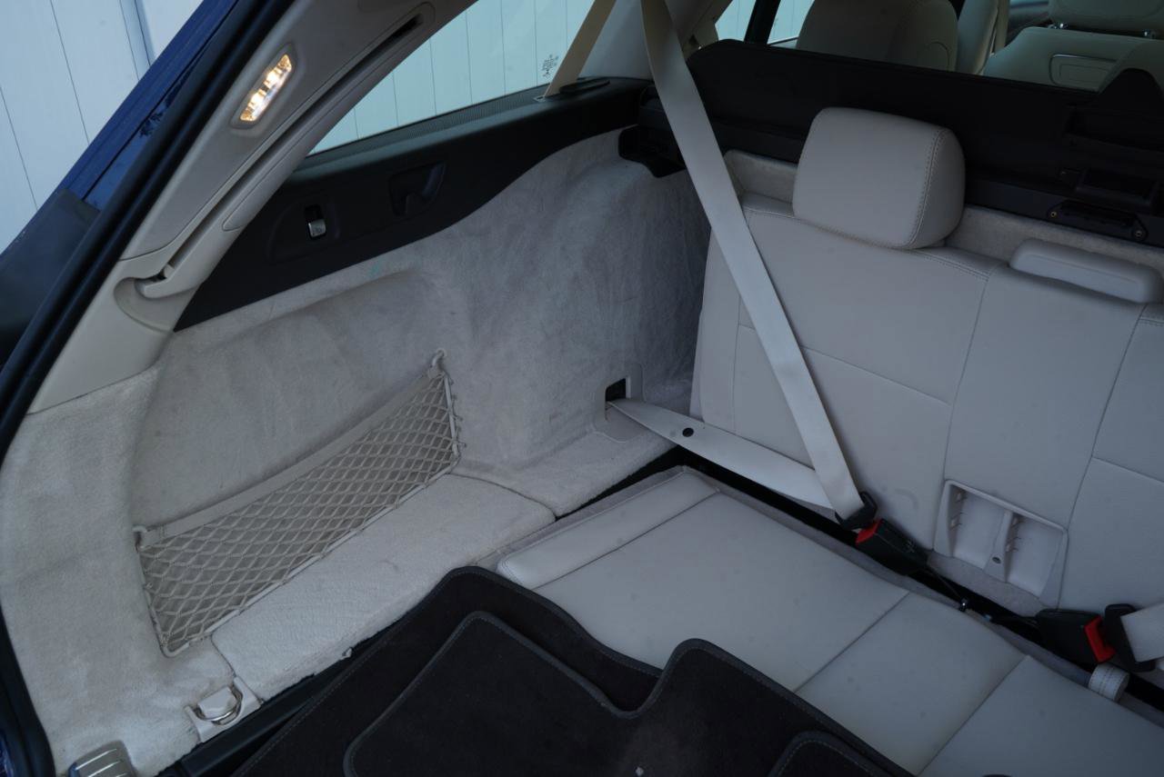 Used 2019 Mercedes-Benz E 450 4MATIC Wagon w/ Premium Package image 53