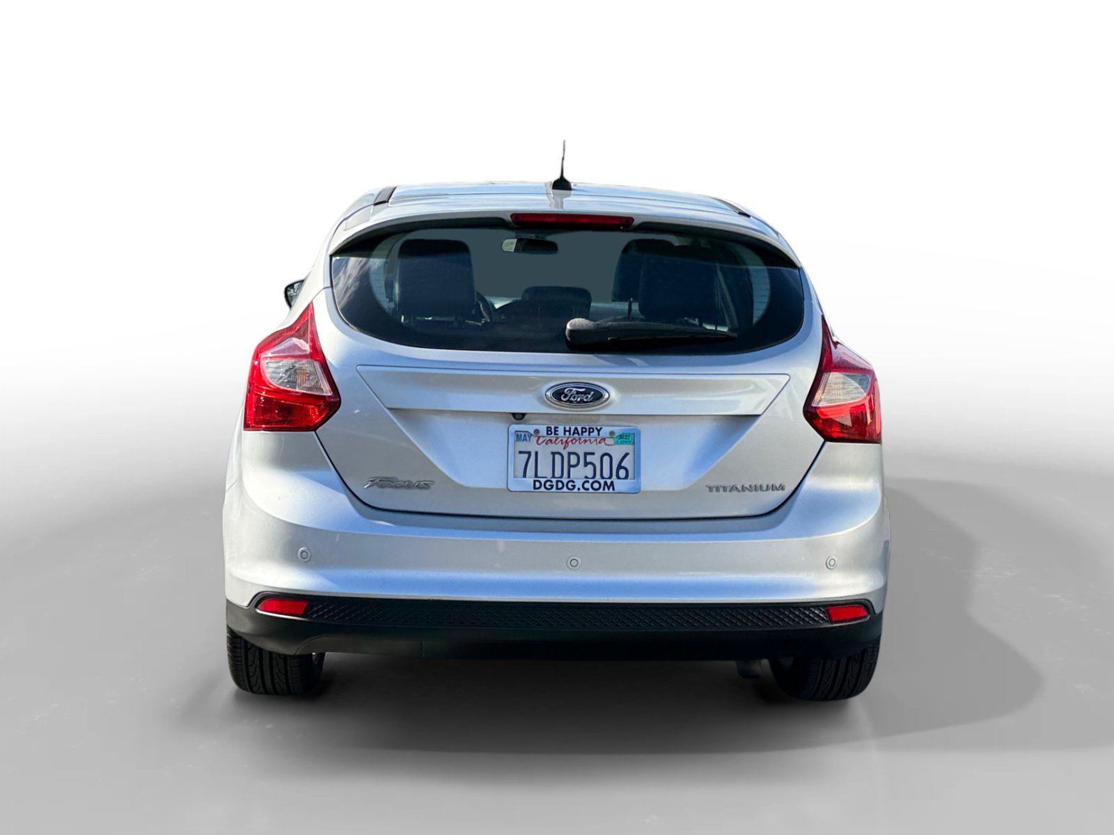 Used 2014 Ford Focus Titanium FWD image 4