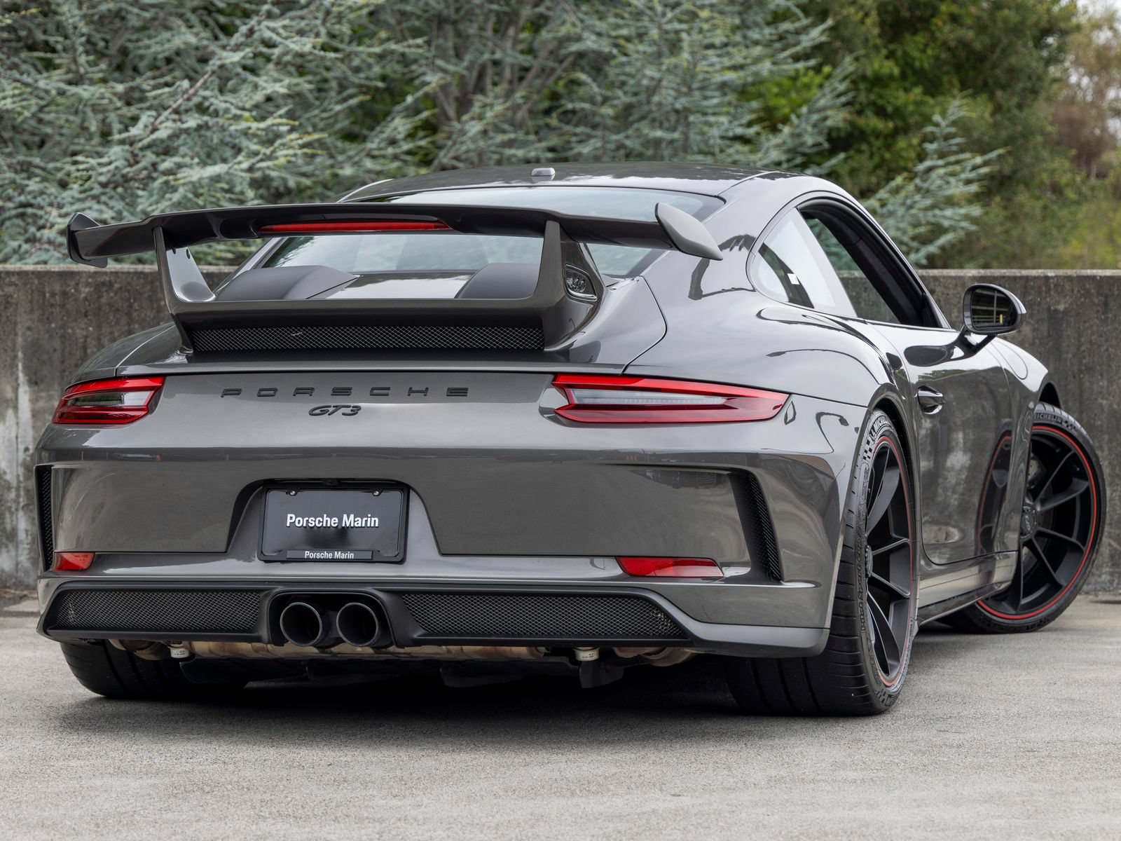 Certified 2018 Porsche 911 GT3 RWD image 11