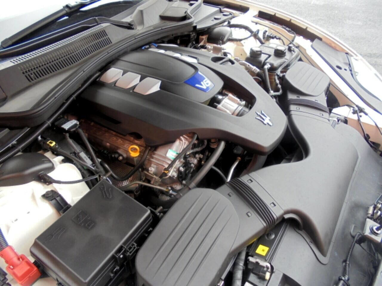 Used 2018 Maserati Quattroporte S GranLusso Q4 image 34