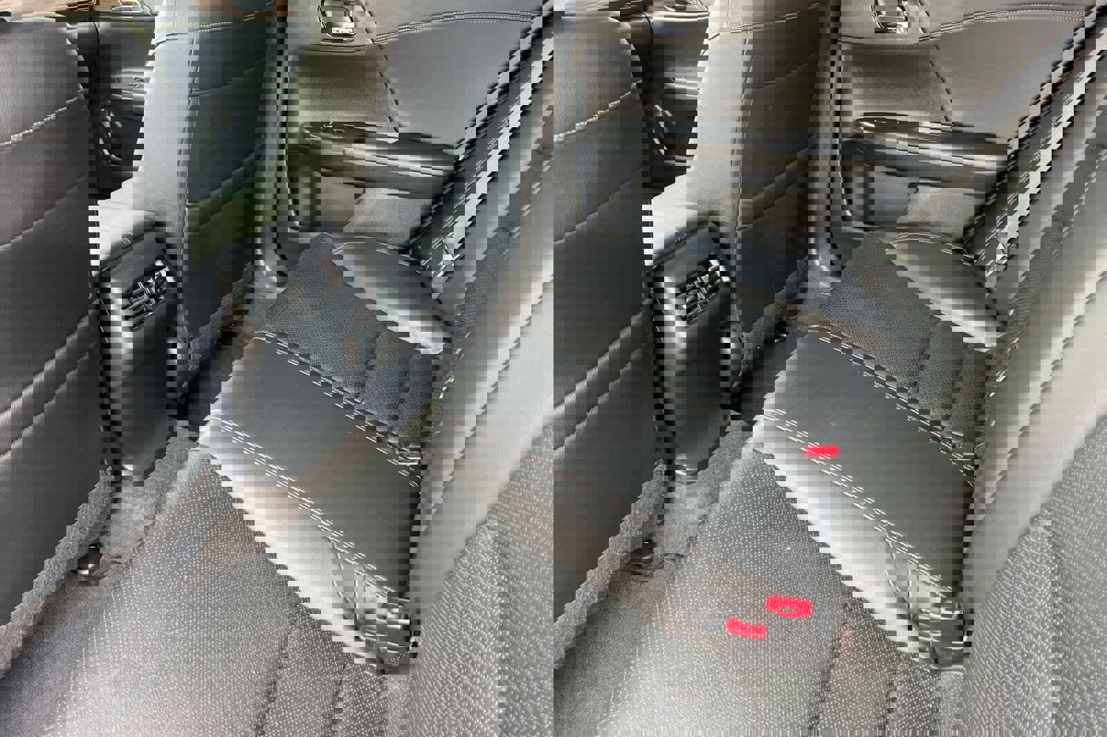 Used 2017 Honda Accord Touring image 5