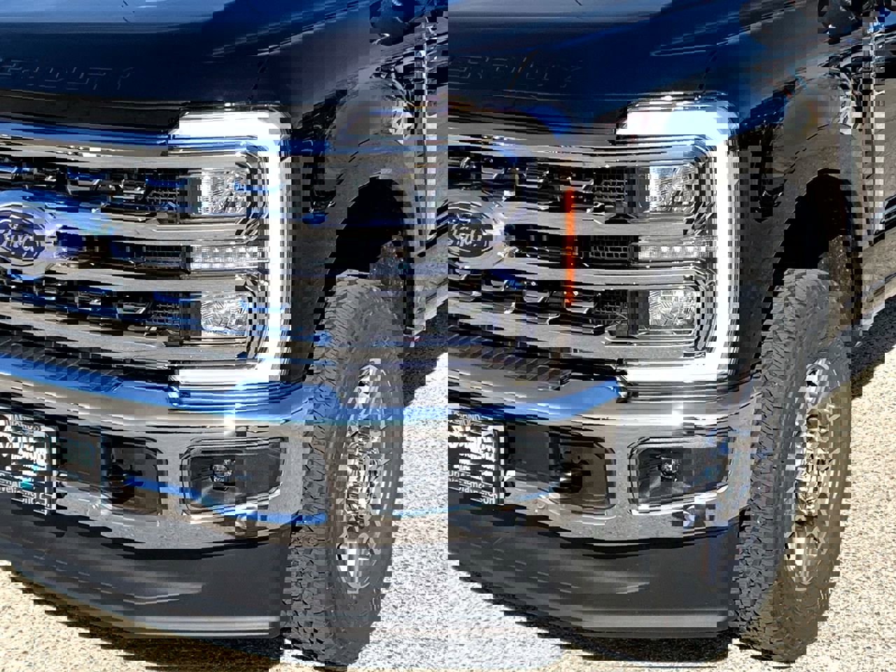 New 2025 Ford F250 Lariat w/ Lariat Ultimate Package image 11
