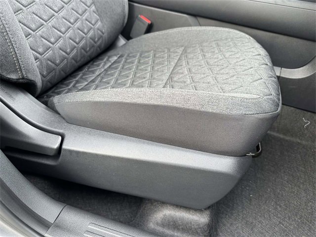 New 2026 Nissan Kicks SV w/ Illumination Package image 9