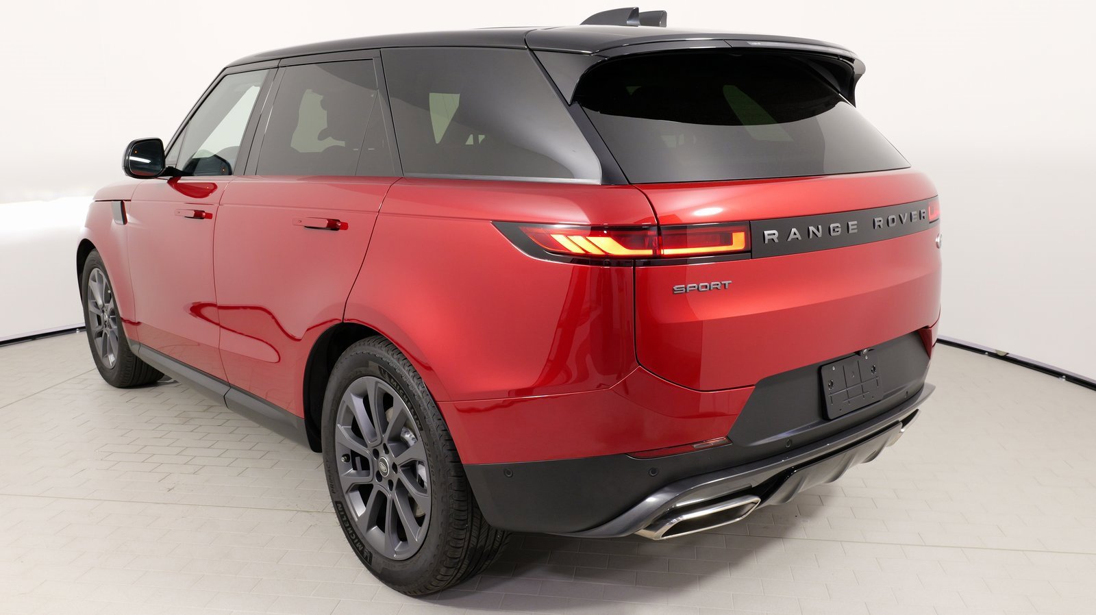 Used 2023 Land Rover Range Rover Sport SE image 23