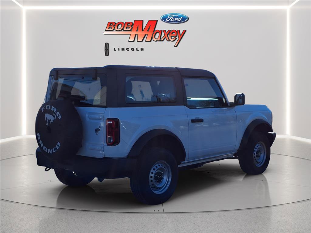 Used 2022 Ford Bronco 2-Door AWD/4WD image 4