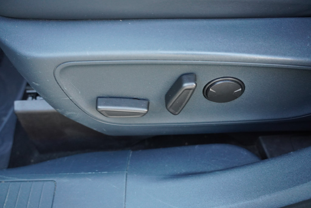 Certified 2022 Ford Maverick Lariat w/ Lariat Luxury Package FWD image 22