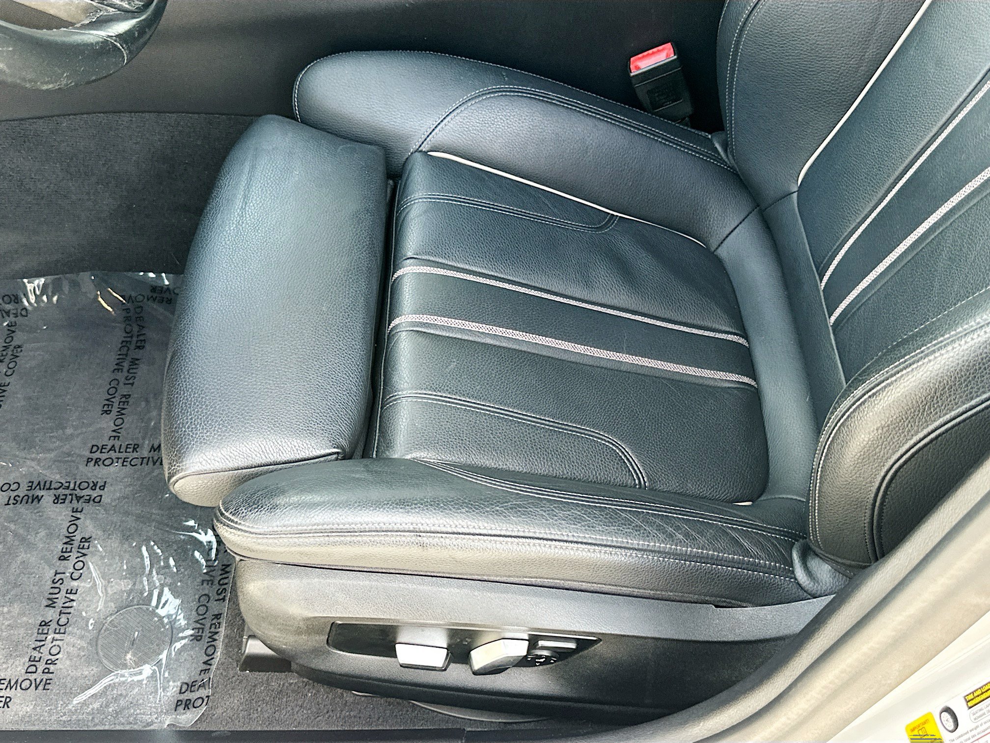 Used 2020 BMW 530i w/ Convenience Package RWD image 19