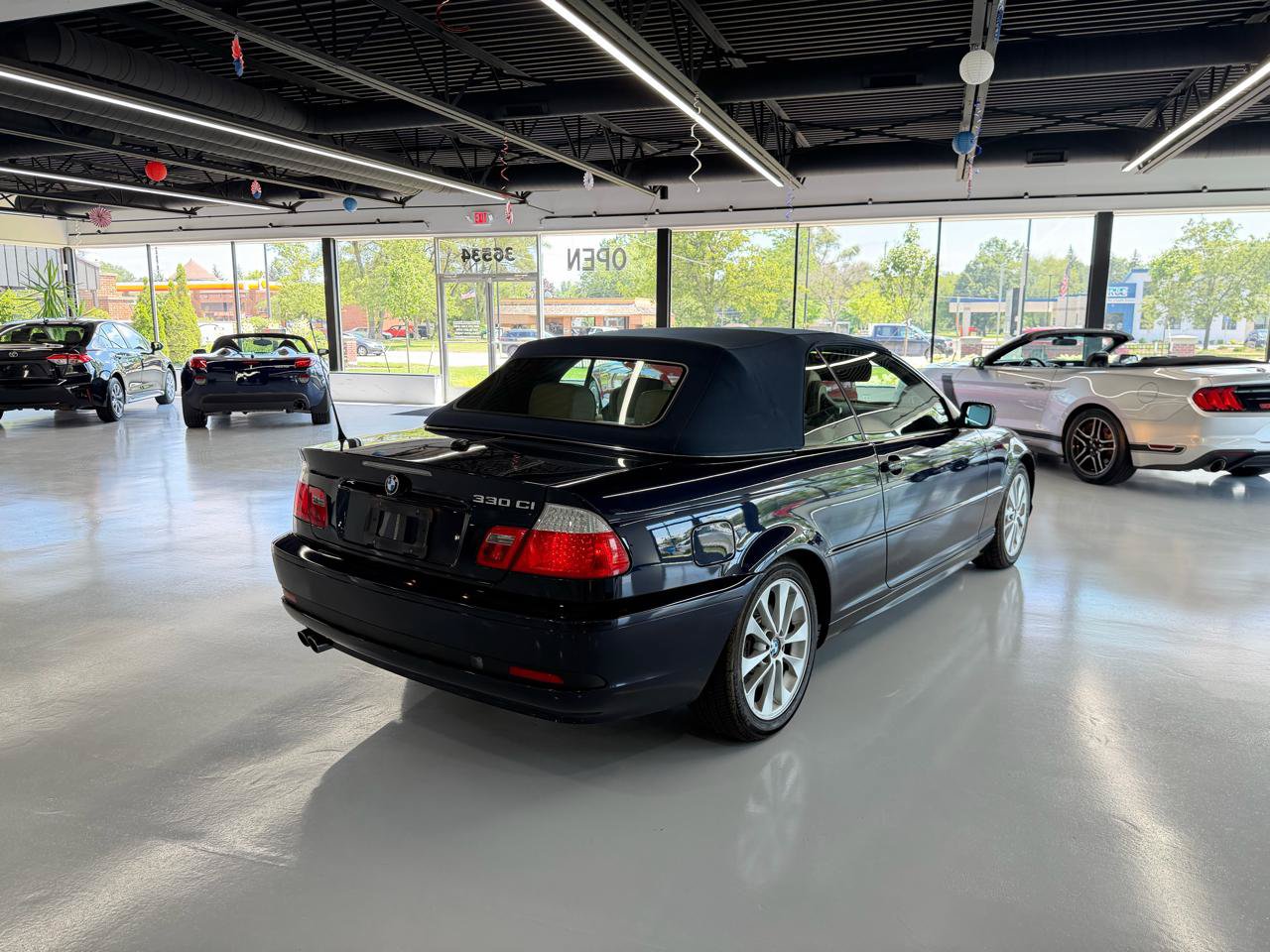 Used 2006 BMW 330Ci Convertible RWD image 18