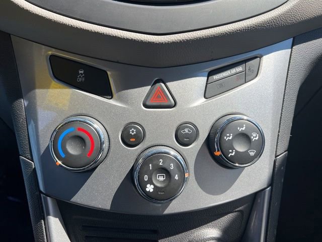 Used 2015 Chevrolet Trax LT w/ LPO, Cargo Package image 19