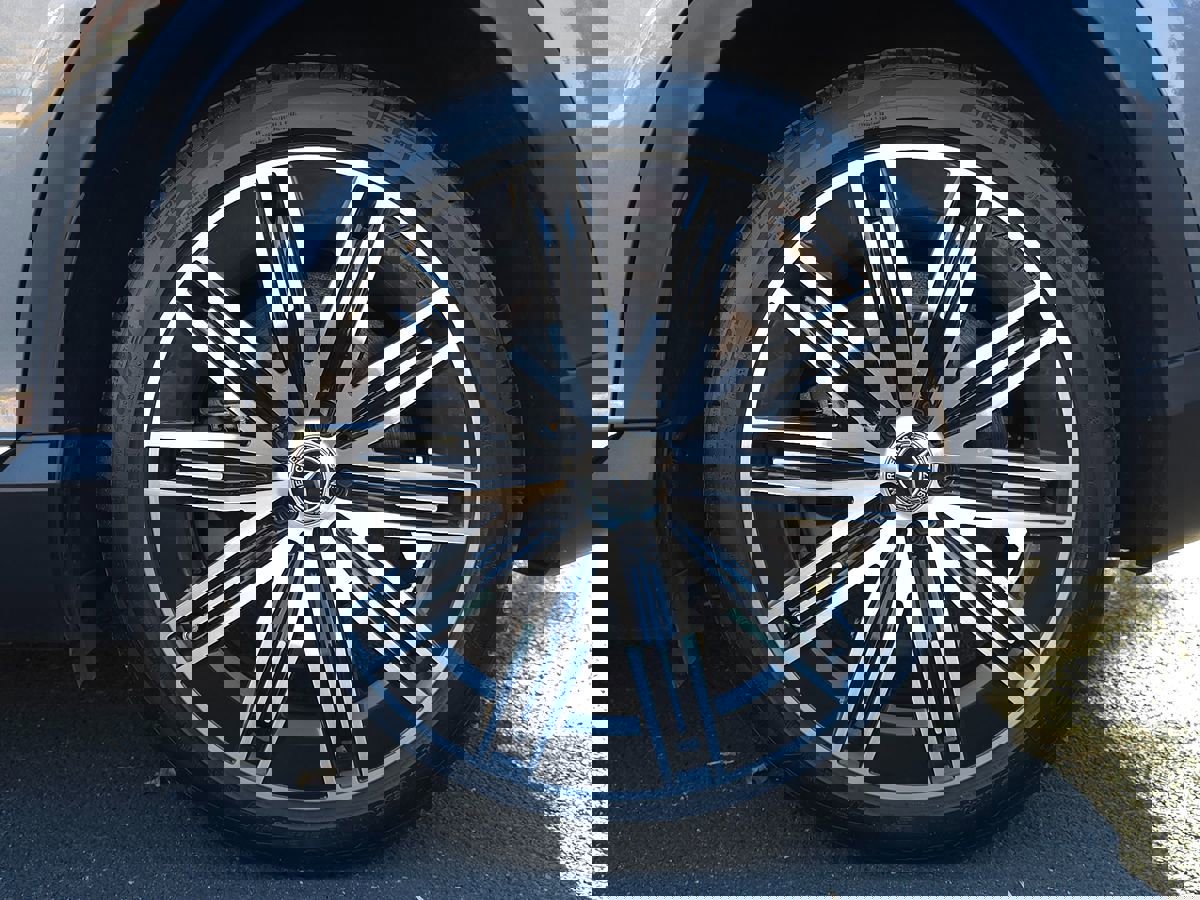 Used 2023 Mercedes-Benz EQE 500 4MATIC SUV image 76