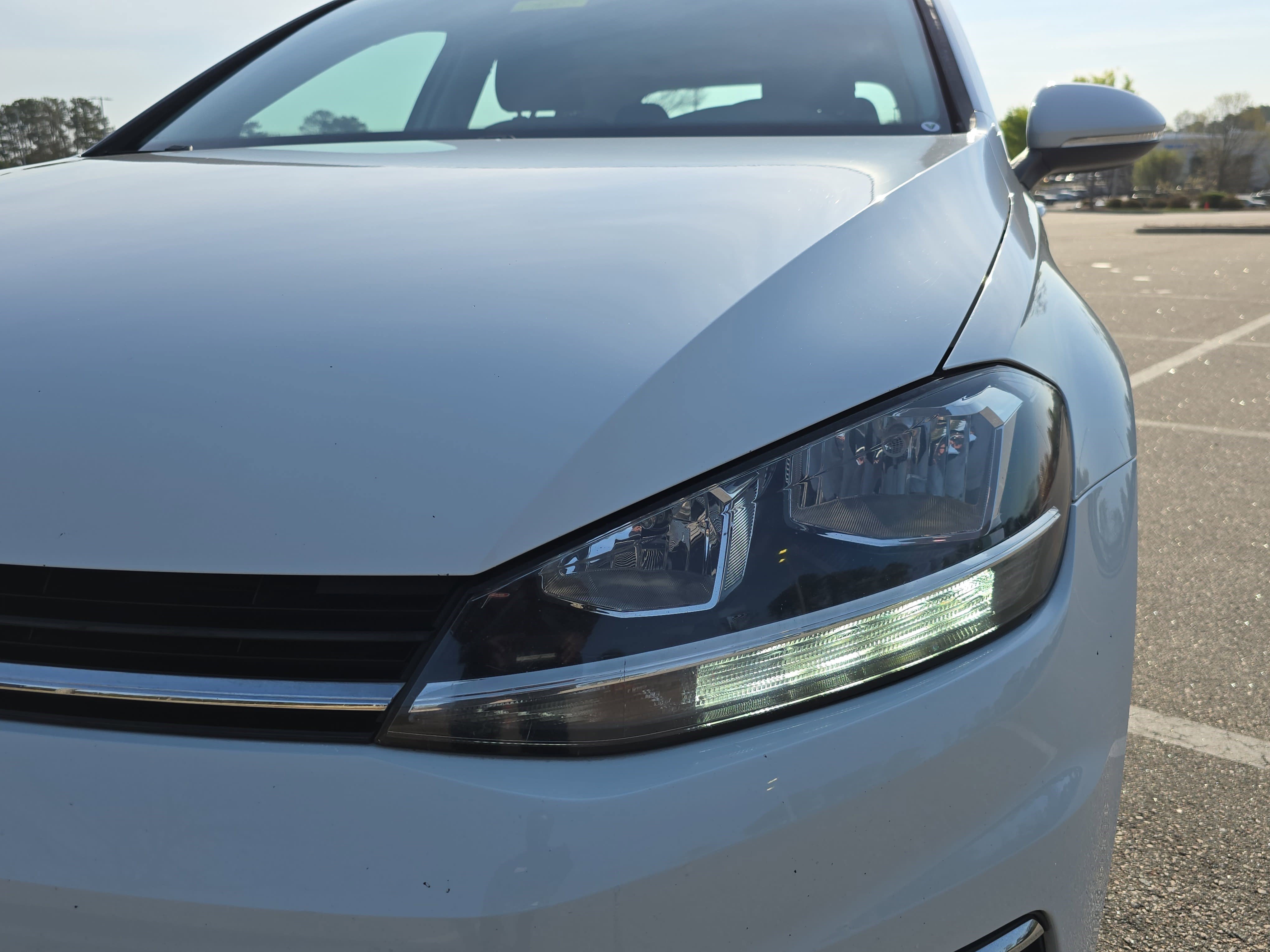 Used 2018 Volkswagen Golf S image 30