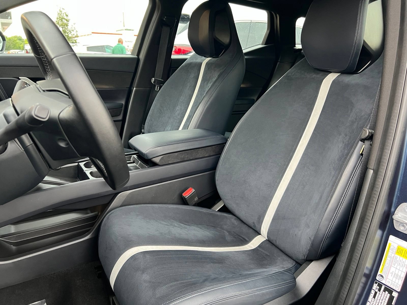 Used 2023 Fisker Ocean One AWD/4WD image 7