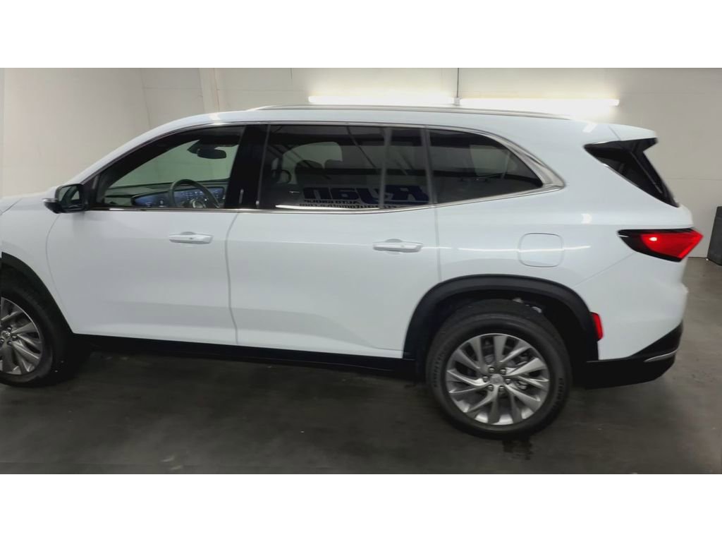 Used 2026 Buick Enclave Preferred w/ LPO, Floor Liner Package FWD image 6