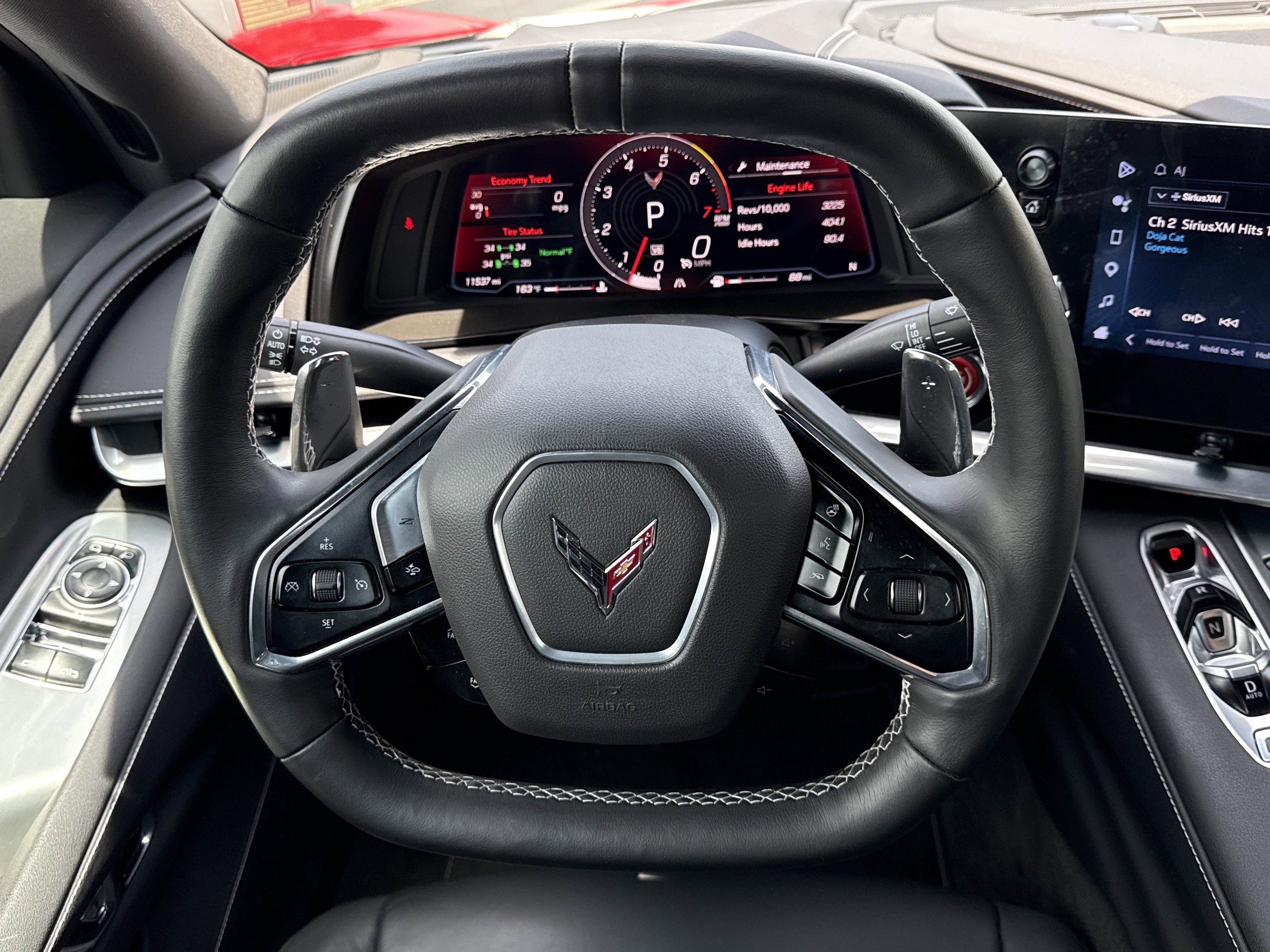 Used 2024 Chevrolet Corvette Stingray Preferred Cpe w/ Z51 Performance Package RWD image 18