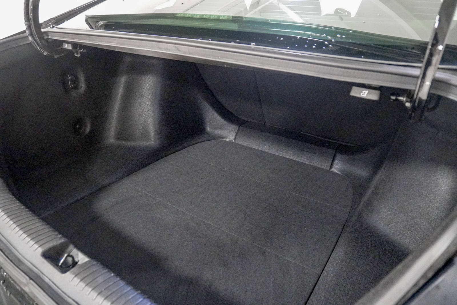 Used 2023 Honda Accord EX image 9