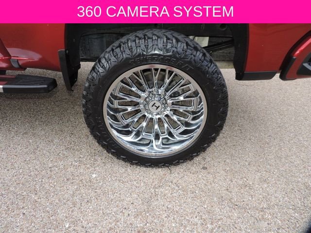 Used 2019 Chevrolet Silverado 1500 High Country w/ Technology Package image 15