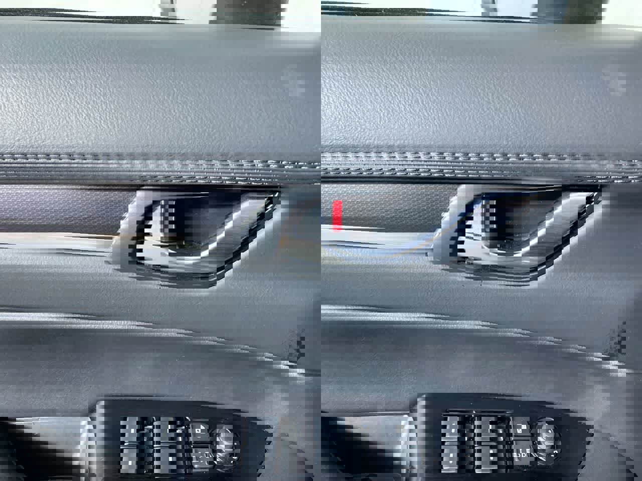 Used 2024 MAZDA CX-5 Carbon Edition image 19