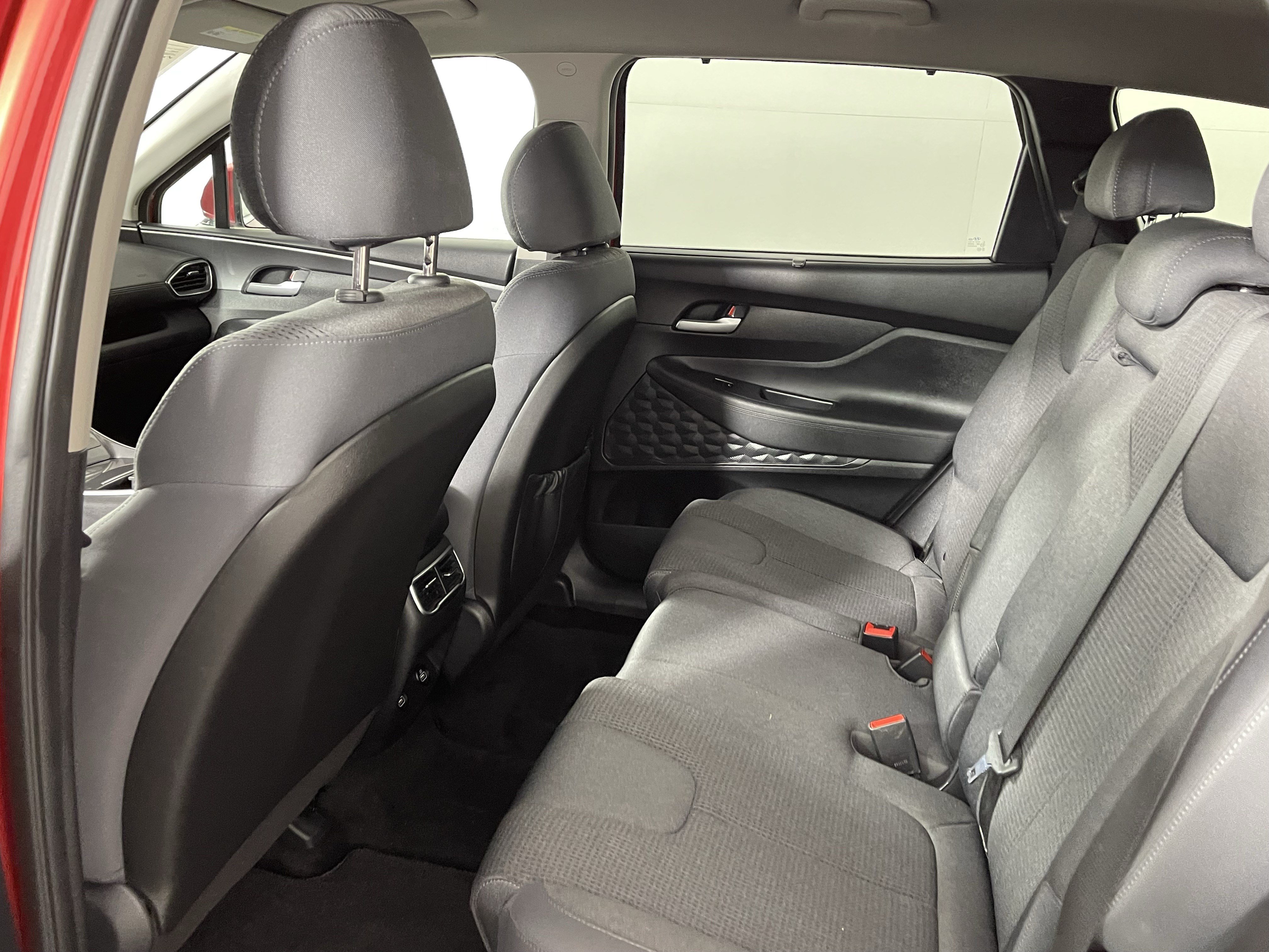 Used 2021 Hyundai Santa Fe SEL w/ Convenience Package AWD/4WD image 14