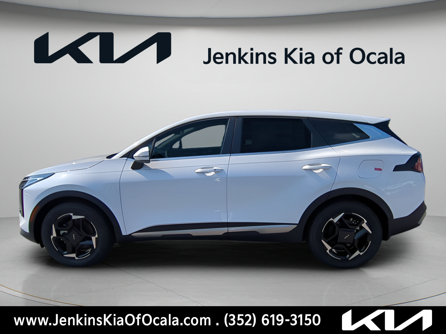 Certified 2026 Kia Sportage EX FWD image 6
