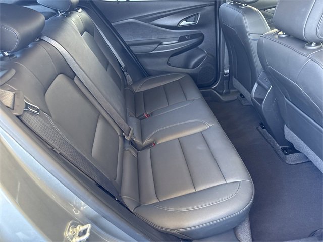 Used 2025 Buick Envista Sport Touring image 31