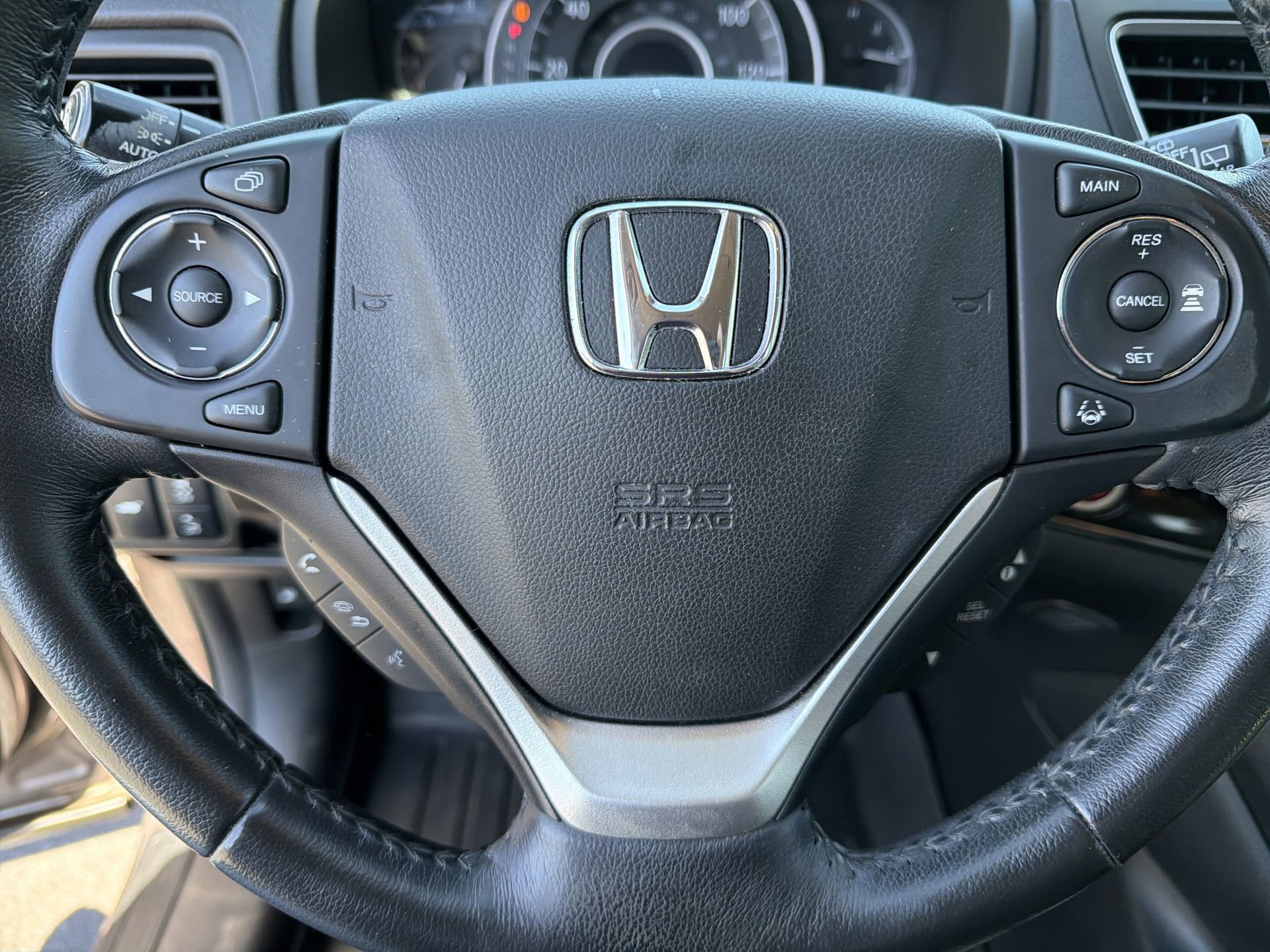 Used 2016 Honda CR-V Touring image 11