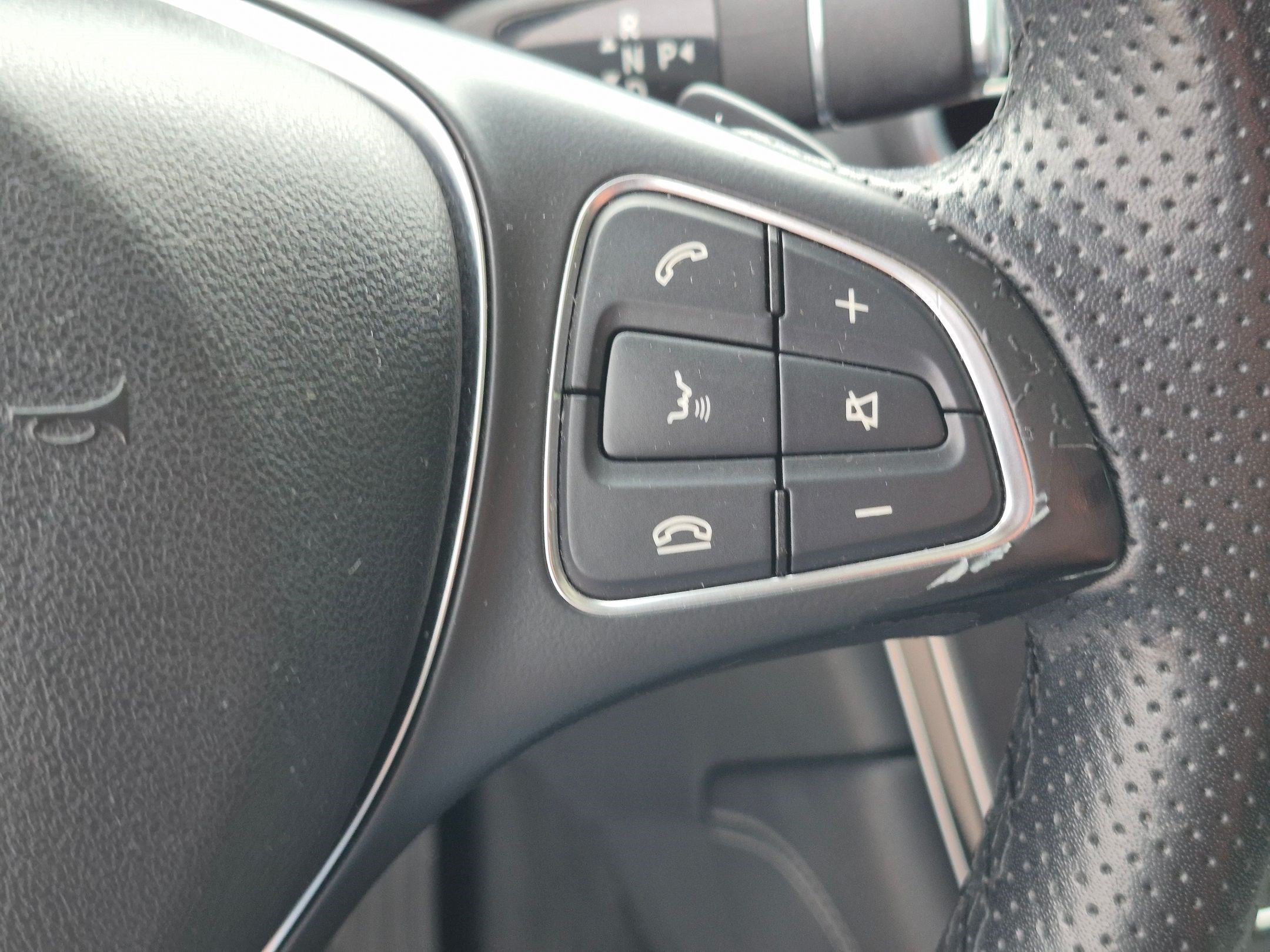 Used 2017 Mercedes-Benz GLC 300 4MATIC Coupe image 18