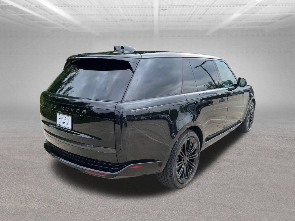New 2026 Land Rover Range Rover Long Wheelbase SE AWD/4WD image 5