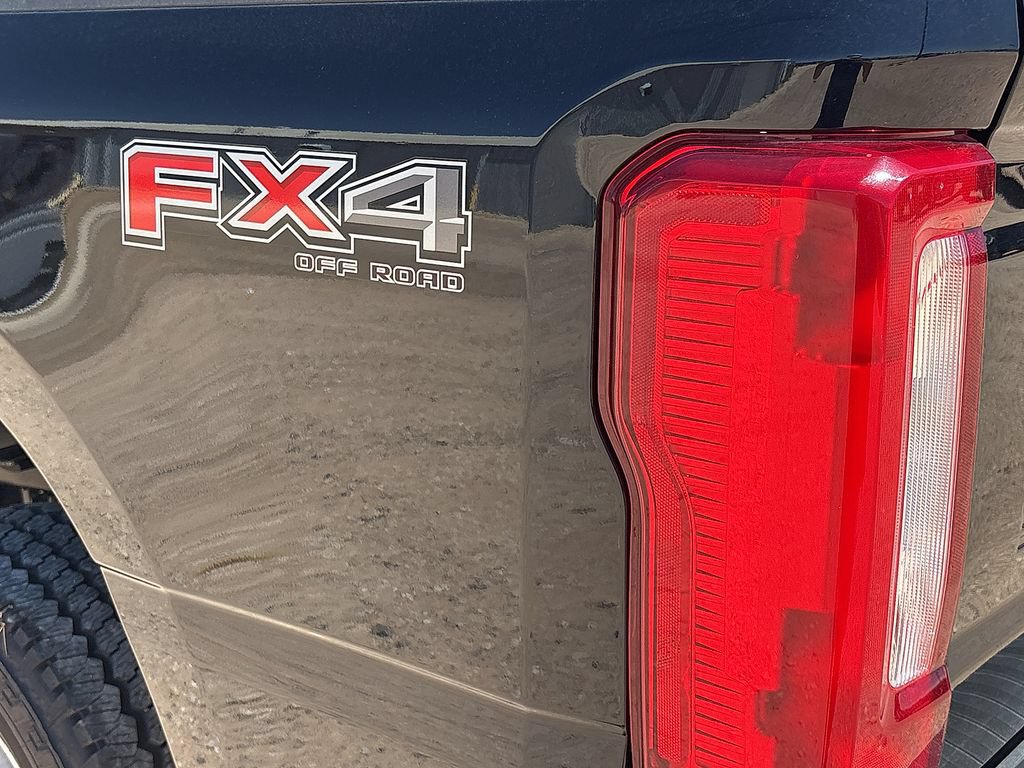 New 2026 Ford F250 XL w/ STX Appearance Package AWD/4WD image 15