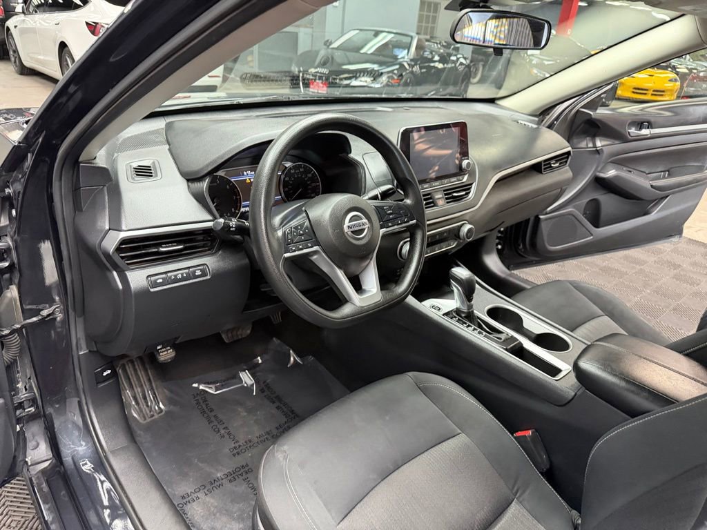 Used 2022 Nissan Altima 2.5 SV FWD image 34