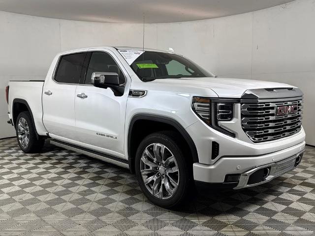 Used 2024 GMC Sierra 1500 Denali w/ Denali Reserve Package image 1