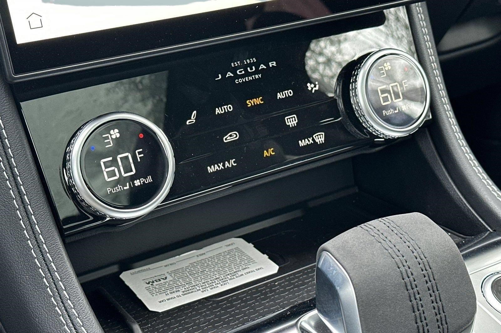 New 2024 Jaguar F-PACE R-Dynamic S AWD/4WD image 16