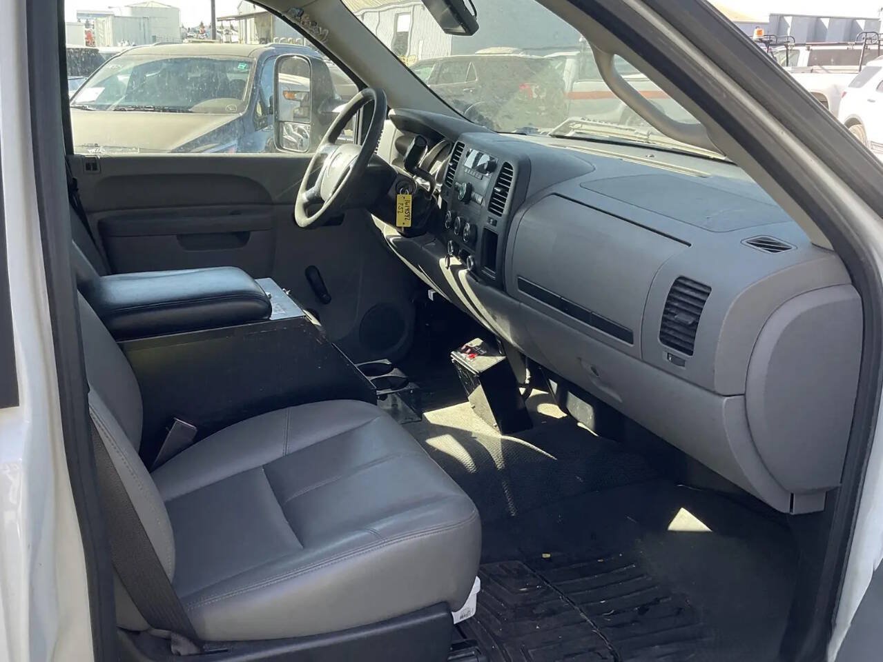 Used 2013 Chevrolet Silverado 3500 2WD Regular Cab image 6