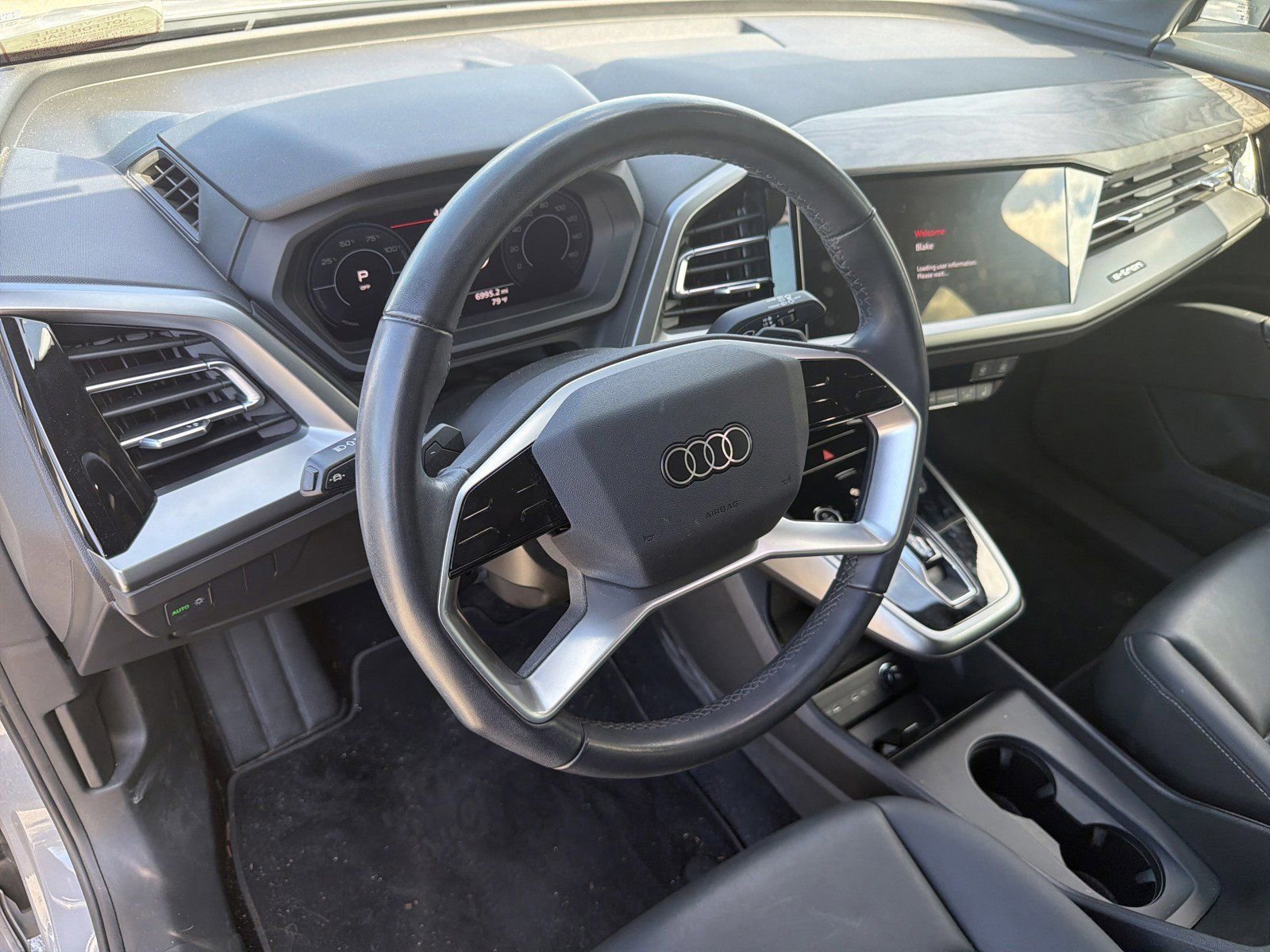 Used 2024 Audi Q4 e-tron Premium AWD/4WD image 20